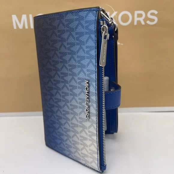 MICHAEL KORS Jet Set Lg Ombré Signature Logo Double Zip Wristlet Wallet
GALAXY - Picture 8 of 16